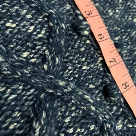 Kate Spade Chunky Sweater  - Picture 9 of 14
